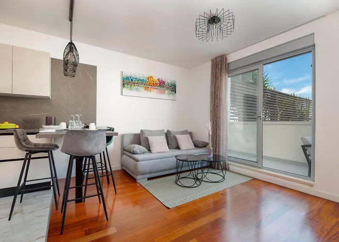 Апартаменты No 15